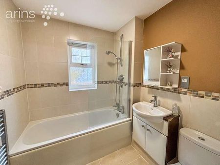 Mitford Court, Mitford Close Three Mile Cross, Reading, RG7 - Photo 2