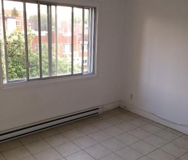 3 ½ Tétreaultville – Electros inclus - 1200$ - Photo 3