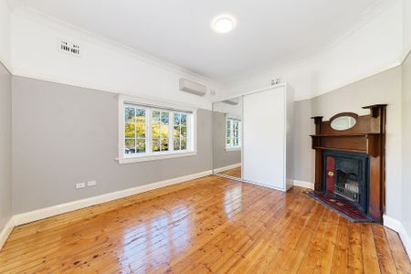 79 Centennial Avenue, Lane Cove. - Photo 2