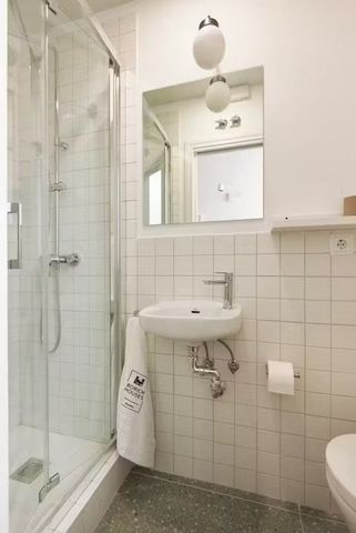 Costanilla de los Ángeles, Madrid, Community of Madrid 28013 - Photo 5