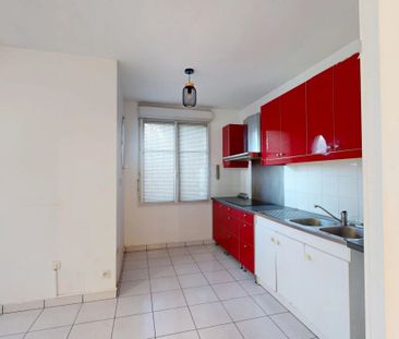 Location Appartement 3 pièces 54 m2 à Pontault-Combault - Photo 1