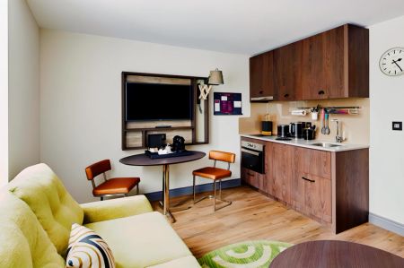 1 Bed Apartment - Photo 3