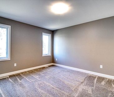 For Lease - 100 Arrowhead Lane, Chatham-Kent, Ontario - Photo 2