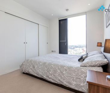 2 bedroom penthouse to rent - Photo 6