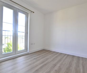 Beechwood Close, Nailsworth, Stroud, Gloucestershire, GL6 - Photo 3