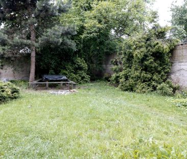Umeblowana kawalerka w kameralnym budynku-Zacisze - Photo 1