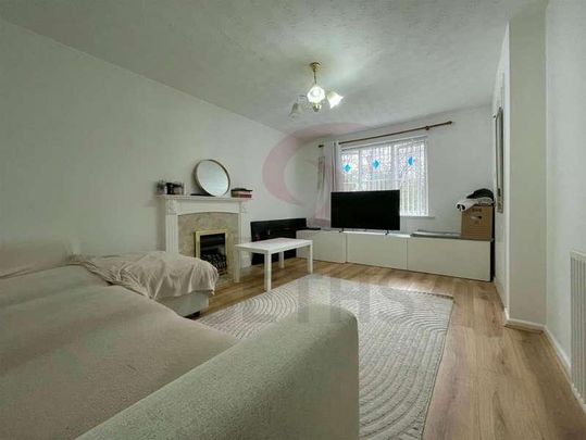 Samphire Close, Hamilton, Leicester, LE5 - Photo 1