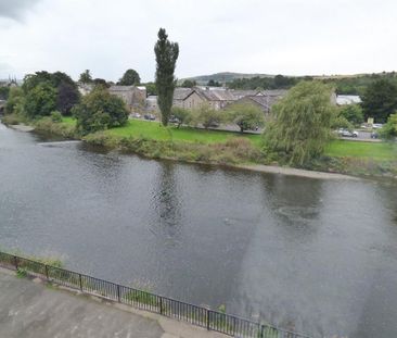 2 bedroom maisonette to rent - Photo 3