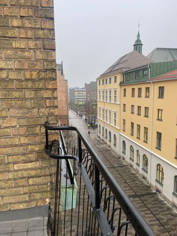 Alva Myrdals gata, Eskilstuna - Photo 3