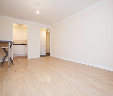 1 bed flat to rent in Cleveland Road, Bournemouth, BH1 - Photo 5