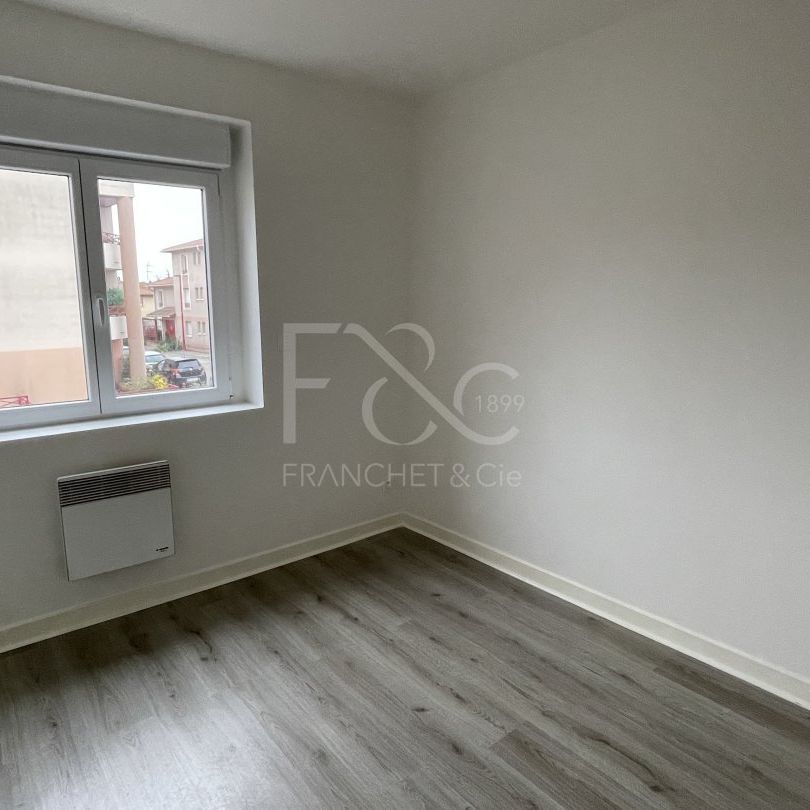 T2 de 41 m² - Grande Rue à MIRIBEL - Photo 1