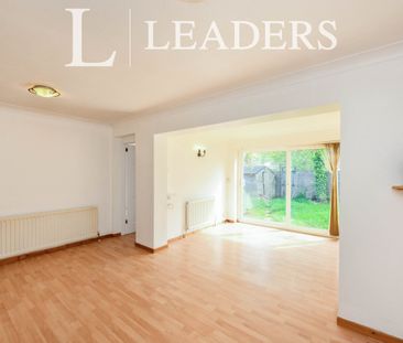 4 bedroom house to rent Magnaville Road, Bishop's Stortford, CM23 - Photo 1