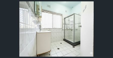 3 BEDROOM FIBRO HOUSE IN A GOOD LOCATION - Photo 3