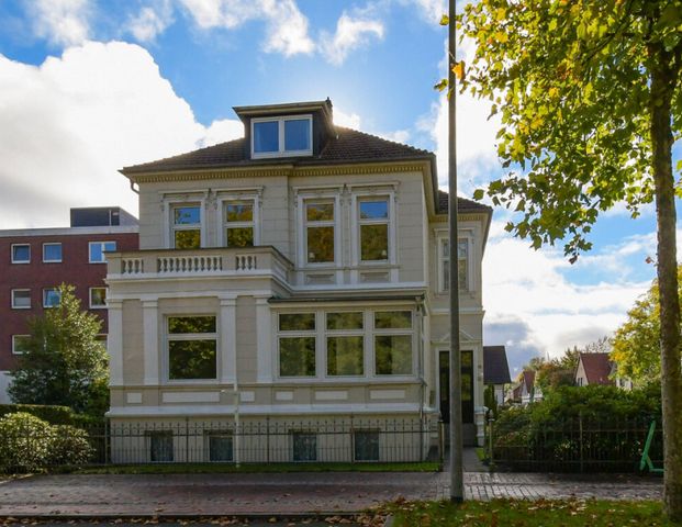 6659 - Sofort Bezugsfrei! Attraktive 4-Zimmer-Wohnung in weißer Altbauvilla im Herzen von Oldenburg! - Foto 1