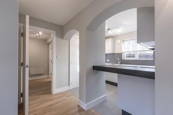 1 bedroom ground floor flat to rent - Photo 1