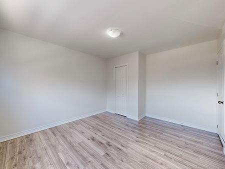 For Lease - 12 Wesleyan Street Unit# 1, Halton Hills, Ontario - Photo 5