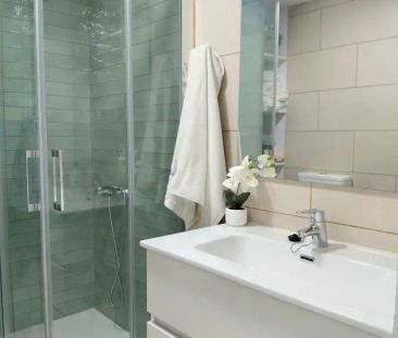Apartamento de alquiler en Calle Veintinueve de Abril, Santa Catali... - Photo 1