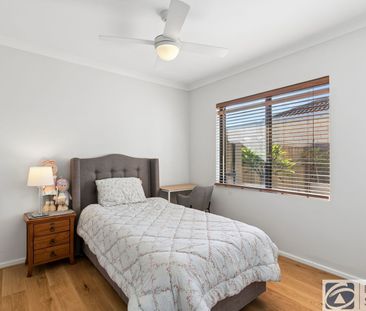 Stunning Street front home with French Oak Flooring & Premium Featu... - Photo 6