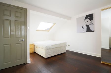 5 bedroom terraced house to rent - Photo 4