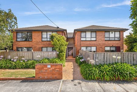 Two bedroom apartment! **Application Pending** - Photo 2