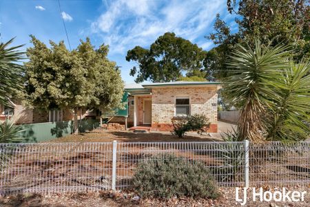 Perfect 3 bedroom home - Photo 4