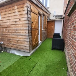 JOLI STUDIO AVEC TERRASSE - Photo 3
