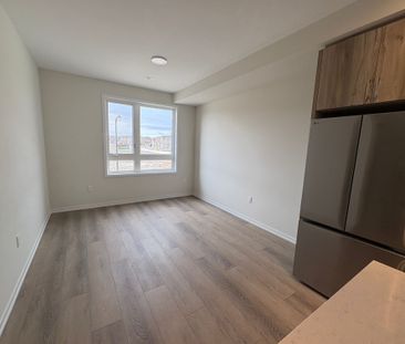 For Lease - 12 Big Willow Crescent, Richmond Hill, Ontario - Photo 2