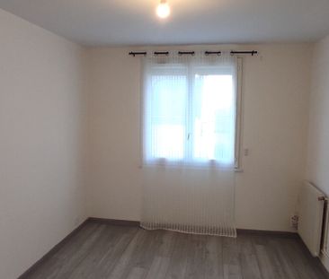 Appartement - 3 pièces - 55 m² - Argenton-sur-Creuse - Photo 6