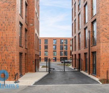 1 bed Apartment for Rent - Photo 2