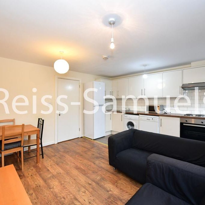 5 bedroom terraced house to rent - Photo 1