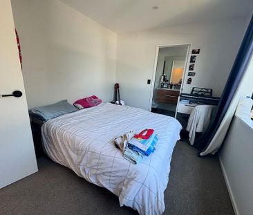 Modern 2-Bedroom Townhouse for Rent – Exceptional - Photo 2