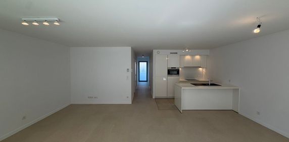 Appartement te huur in Bilzen voor € 1.050 met 2 slaapkamers - Photo 2