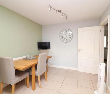 4 bedroom detached house to rent - Photo 5