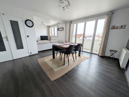 Location Appartement 3 pièces 72m² - Photo 2