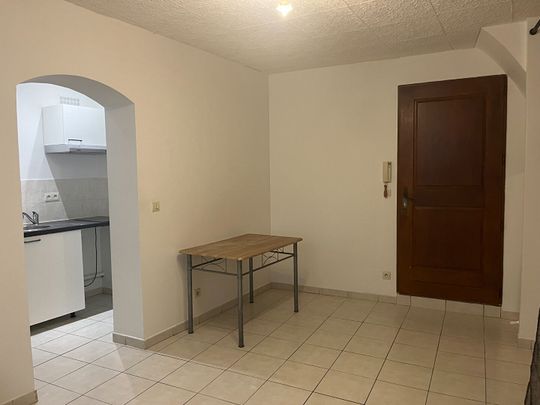 Location Appartement 1 pièce 23m² - Photo 1