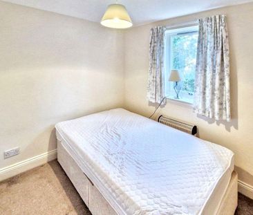 2 bed apartment to rent in NE2 - Photo 5