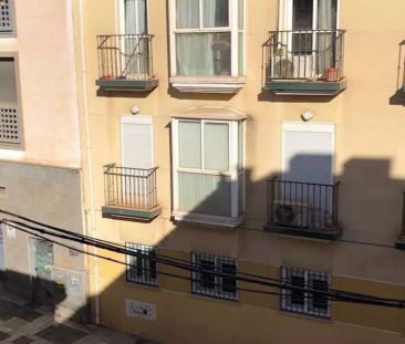 1-bedroom apartment for rent in La Merced, Málaga, bills included - Foto 1