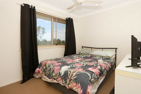 NEAT TOWNHOUSE WITH POOL IN COMPLEX - Photo 3