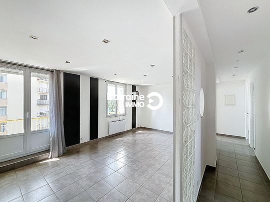 Location appartement à Brest, 4 pièces 72.25m² - Photo 1