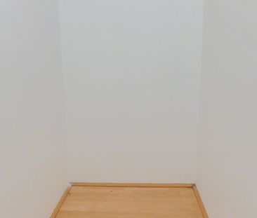 Charmantes Cityapartment + hofseitige Loggia + Grünblick - Nähe Sch... - Photo 3