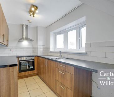 3 bedroom terraced house to rent - Photo 6