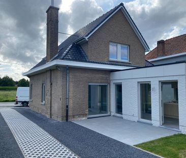 Huis te huur in Anzegem voor € 1.000 met 3 slaapkamers - Photo 1