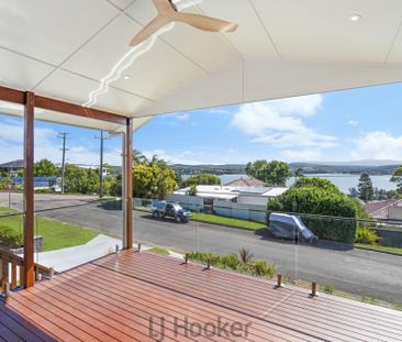EXPANSIVE LAKE VIEWS - Photo 6