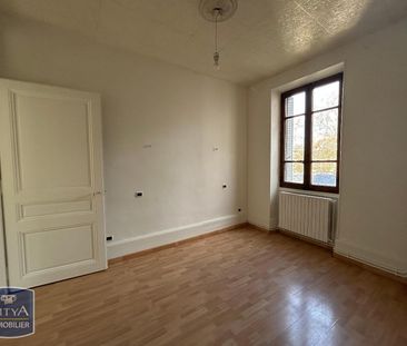 Location Appartement 4 pièces 74m² CHAMBERY 73000 - Photo 3