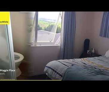 Spacious Two level Townhouse! - Photo 5