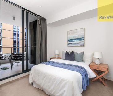 LIVING ON THE RIVERBANK! - Photo 5