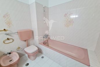 Mieszkanie na wynajem - 112 m² - 3 pokoje Vila Franca de Xira Dystrykt Lizboński