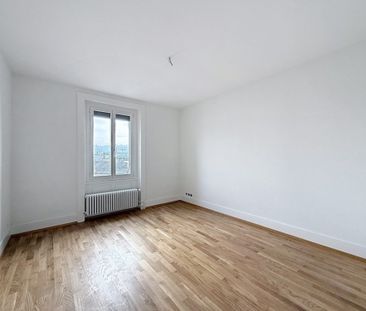 Bel appartement de 3.5 pièces au centre-ville, entièrement rénové - Foto 3