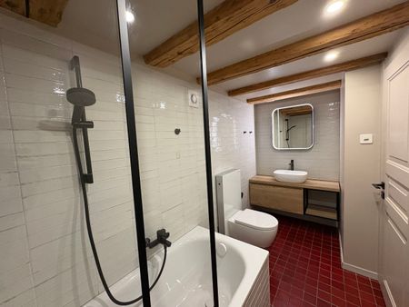 Peace, charm, nature and authenticity in this renovated farmhouse - Photo 2