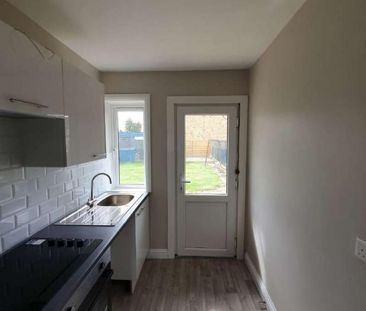 Middletune Avenue, Sittingbourne, ME10 - Photo 3